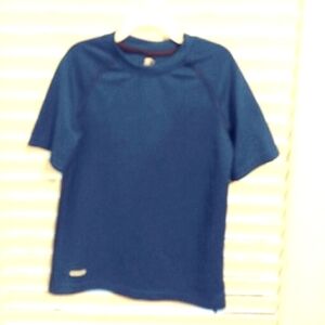 Boys Starter Dry-Star T-shirt Size 6-7